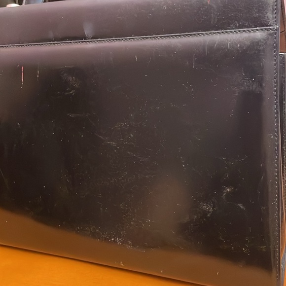 Salvatore Ferragamo Handbag - Picture 17 of 17